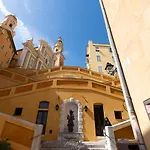 Lägenhet Vista Mare E Comfort In Centro Storico Menton