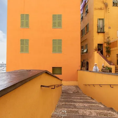Appartamento Vista Mare E Comfort In Centro Storico *