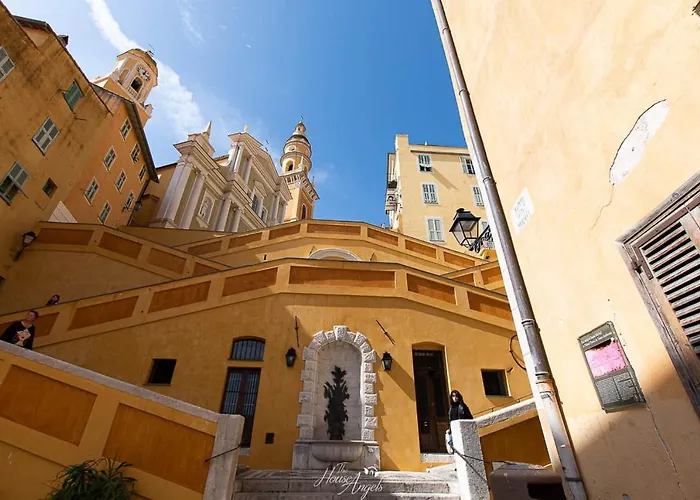 Apartamento Vista Mare E Comfort In Centro Storico Menton