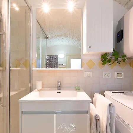 Appartement Vista Mare E Comfort In Centro Storico Menton